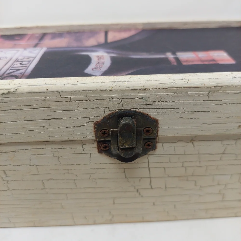 White Wooden Single Wine Bottle Box Clasp Closure Handle Decorative Storage